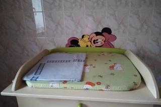 Alarm w oknie życia w Toruniu! Zakonnice znalazły 11-miesięcznego chłopczyka