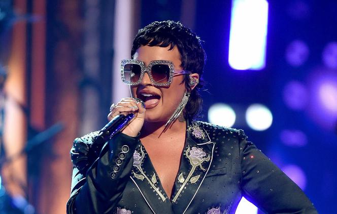 Demi Lovato wbija szpilę swojemu ex! Max Ehrich wypadł gorzej niż wibrator?
