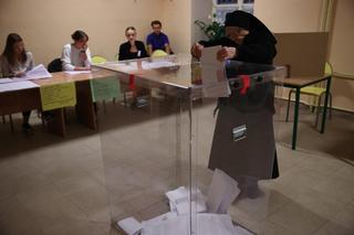 Kraków. Rozpoczęcie głosowania w wyborach 2023