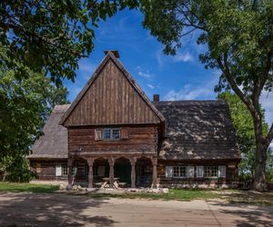 W Chrystkowie jest wyjątkowa chata mennonicka. Zbudowano w 1770 roku, to unikalny przykład architektury olęderskiej