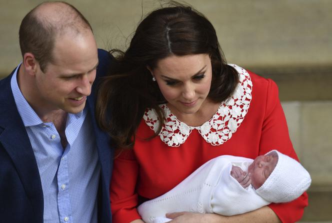 Kate Middleton pokazała trzecie royal baby