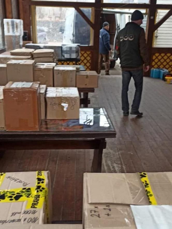 Warszawiacy pomogli ukraińskiemu zoo. Ogromny transport darów dla zwierząt już dotarł na miejsce