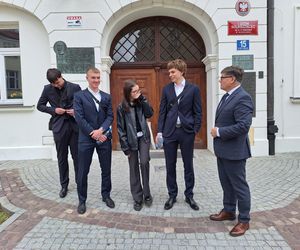 Maturzyści z Rzeszowa już po egzaminie z języka polskiego 