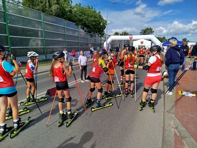 Zawody o Puchar Polski na nartorolkach Marwe Cup 2025 zostały zainaugurowane w Siedlcach