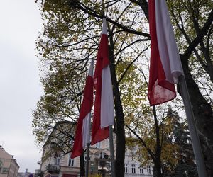  Uroczystości pod pomnikiem Józefa Piłsudskiego w Rzeszowie 