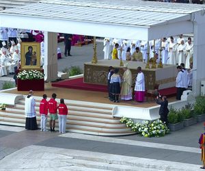 Kard. Parolin w Niedzielę Miłosierdzia: charakteryzowało posługę Franciszka