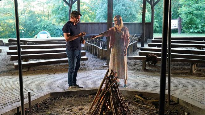 Barwy szczęścia, odcinek 2550: Iwona (Izabela Zwierzyńska), Tomasz Kępski (Jakub Sokołowski)