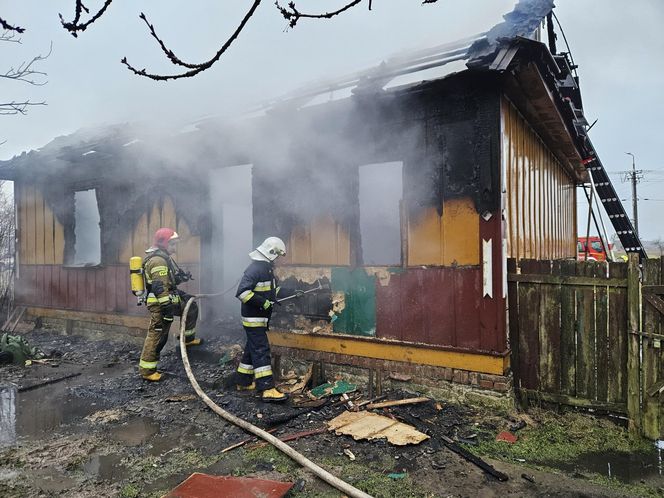 Pożar drewnianego domu w Potoczku-Kolonii