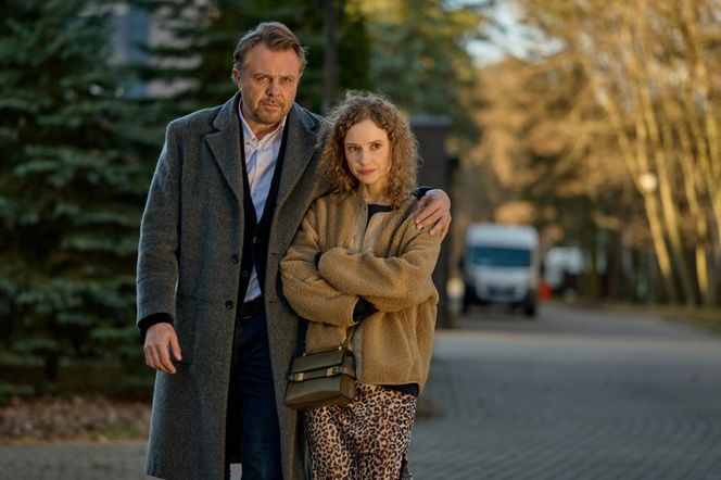 Na Wspólnej odc. 4038. Konrad Wysocki (Marek Bukowski), Malwina (Martyna Dudek)