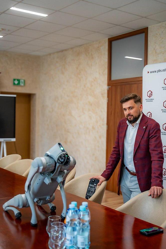 Czteronożny robot AI będzie uczył studentów Politechniki Bydgoskiej. Sami wymyślą, do czego może się przydać