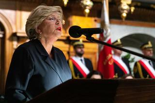 Danuta Wałęsa, Krystyna Janda