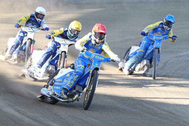 Gezet Stal Gorzów - PRES Grupa Deweloperska Toruń 45:45, zdjęcia kibiców i zawodników