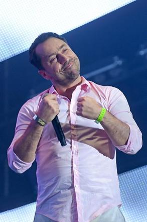 Marcin Miller kupił sobie koparkę