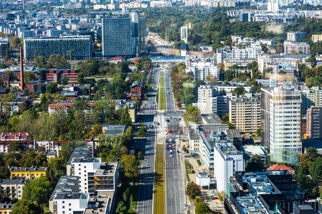 Niezwykła panorama Warszawy ze szczytu Skylinera!