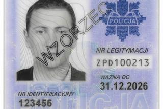 Tak wyglądają nowe legitymacje policjantów. Są z poliwęglanu