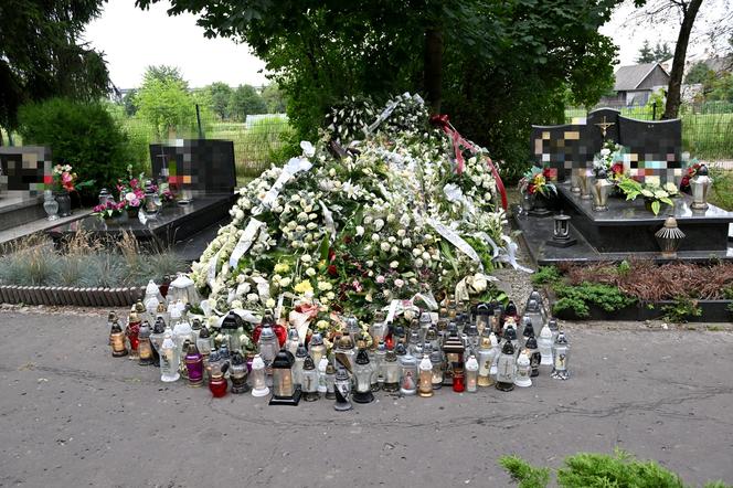 Grób Syna Sylwii Peretti zdewastowany. Menadżer zabrał głos. 