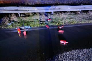 Pożar na autostradzie A2. Na pomoc popędziły trzy zastępy strażaków