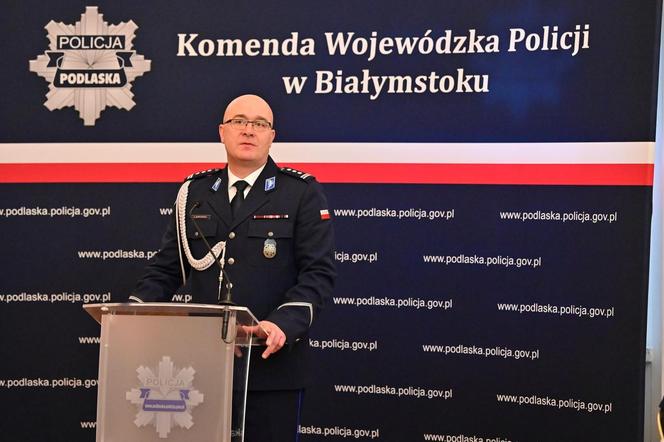 Komendant Wojewódzki Policji w Białymstoku pomógł nastolatkom, którzy zostali zaatakowani w centrum miasta