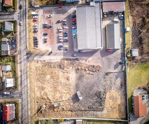 Nowy park handlowy powstaje w Knurowie ZDJĘCIA