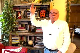 Jasnowidz Jackowski wie, jak świat będzie wyglądał za 10 lat: Polska jako państwo zniknie, nasze wojsko nie będzie się bronić