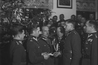 Wigilia w batalionie sztabowym Ministerstwa Spraw Wojskowych w Warszawie