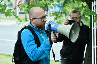 Protest przeciwko wycince drzew w centrum Lublina. „Będziemy ich bronić własnym ciałem!”