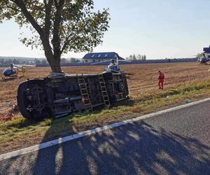 Tragiczny Wypadek Busa z Dziećmi w Miejscowości Lechów