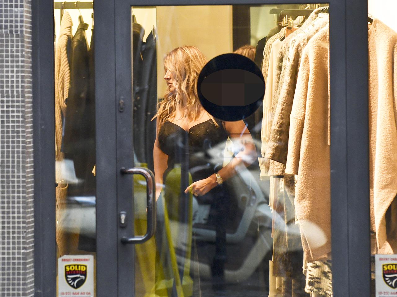 KAROLINA SZOSTAK W PRZYMIERZALNI_1PUBL