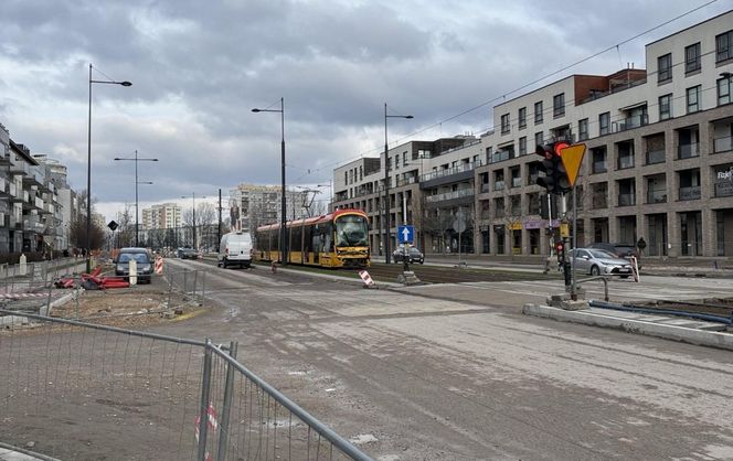 Zderzenie dwóch tramwajów w Warszawie. Wiele osób rannych