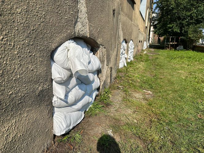 Głogów przygotowuje się na fale wezbraniową na Odrze. Ta ma dotrzeć około godziny 14