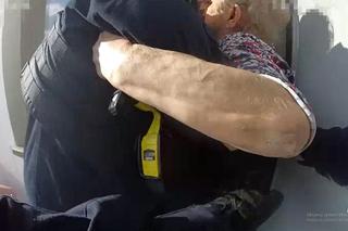 Ogromny pożar DPS! Służby ewakuowały ludzi przez okno. Niebezpieczna akcja