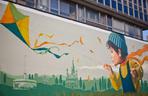 Poznań ma nowy mural. Przedstawia chłopca z latawcem