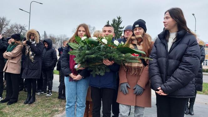 Zamość upamiętnił 81. rocznicę  wysiedleń mieszkańców  na Zamojszczyźnie