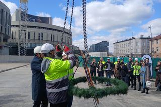 W Operze Nova tradycji stało się zadość. Nad czwartym kręgiem zawisła wiecha