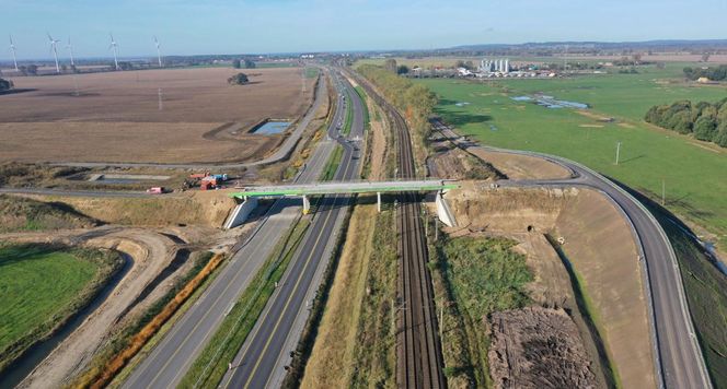 Budowa dwóch odcinków S3 między Świnoujściem i Troszynem. Nowe zdjęcia 