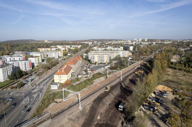 Przebudowa linii kolejowej w Bytomiu dobiega końca. Ruch towarowy został już przywrócony, a kiedy pasażerski?