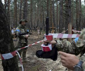 Potworne odkrycie w Iziumie. 440 ciał w lesie. Niektórych nie da się rozpoznać