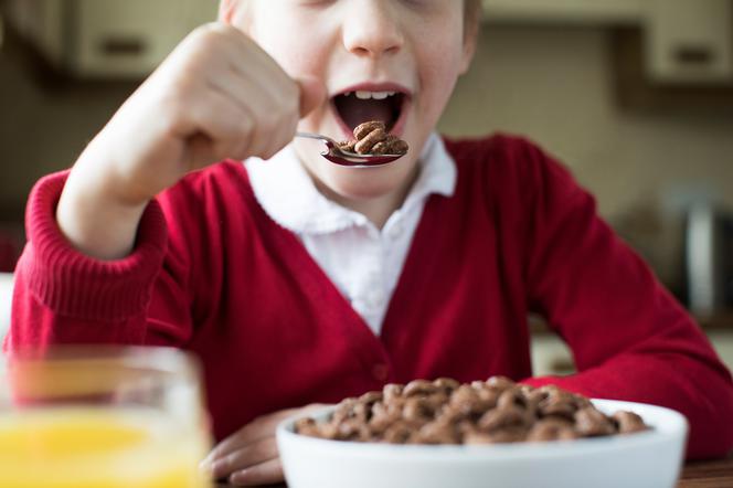 5 powodów dla których dziecko powinno jeść śniadanie
