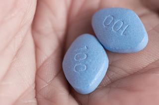 Viagra ochroni przed chorobą Alzheimera? Może działać też na kobiety