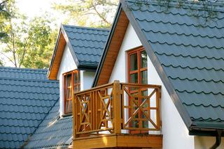 Balustrada z duszą: drewniana, metalowa, a może betonowa? Która balustrada będzie pasować do Twojego domu?