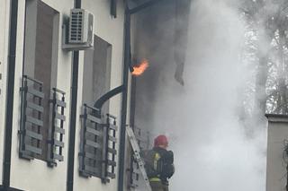 Potworny pożar w Markach. Strażacy znaleźli zwęglone zwłoki