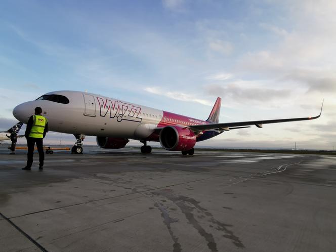 Kierunek Holandia! Pierwszy WizzAir wylądował wczoraj na Jasionce!