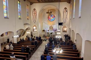 Pogrzeb Tekli Juniewicz w kościele św. Jerzego w Gliwicach