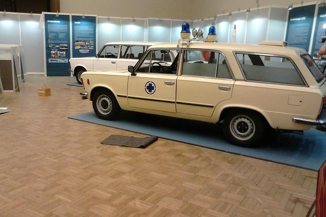 Fiat 125p w Muzeum Techniki i Przemysłu NOT
