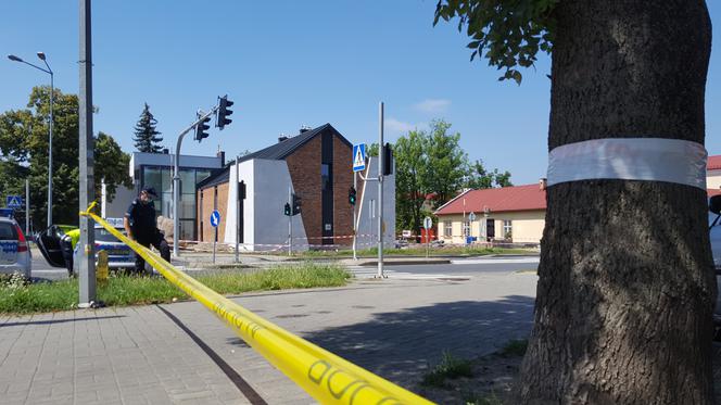Alarm bombowy w centrum Tarnowa. Niewybuch na placu budowy. KONIEC AKCJI [ZDJĘCIA, WIDEO]