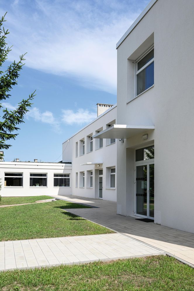 Szkoła - Domaniów 9