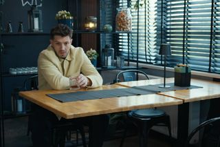 Barwy szczęścia, odcinek 3247. Justin (Jasper Sołtysiewicz), Ola Zamilska (Michalina Robakiewicz)