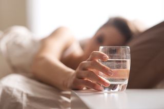 Pijesz mało wody? Najnowsze badania udowadniają: będziesz żyć krócej