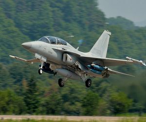 FA-50 i pociski Taurus