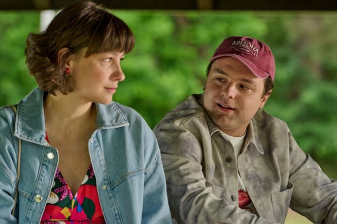 Na Wspólnej odc. 4078. Brygida (Maja Wolska), Remek Klusek (Maciej Kobiela)